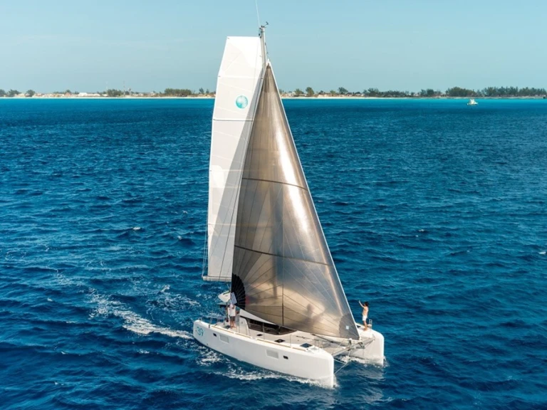 Catamaran rental with or without captain Lagoon Port Vauban