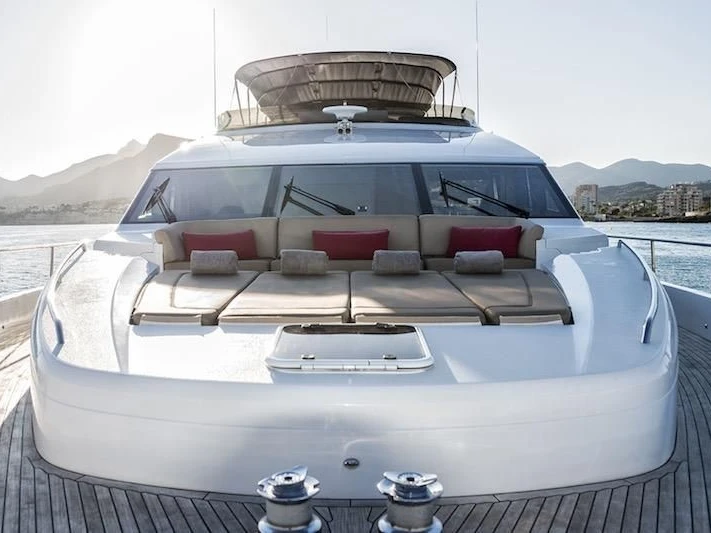 Rent a Princess Princess 85 Port Vauban