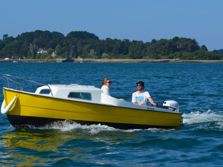 Motorboat rental in Arradon - Lanaverre MEHNIR 475