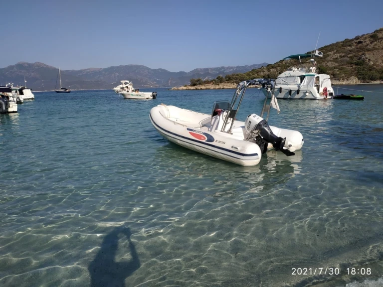 Rent a Selva Evolution D.500 Saint-Florent