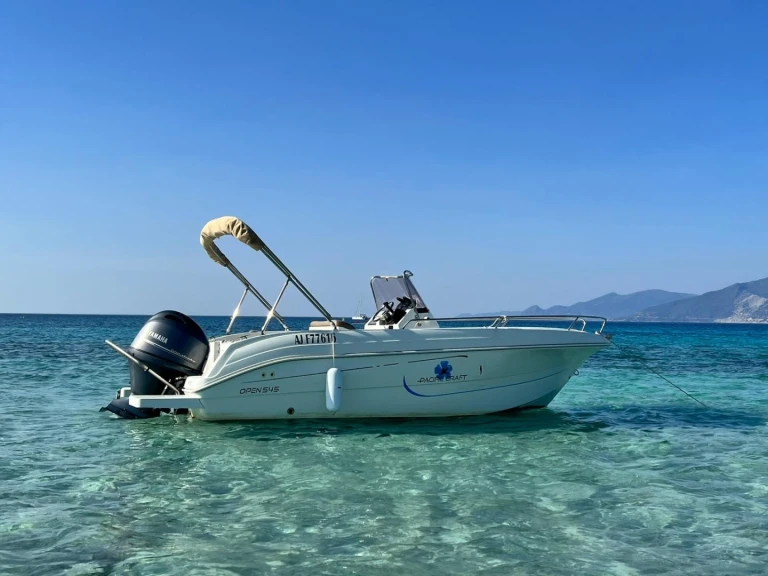 Motorboat rental in Saint-Florent - Pacific Craft Pacific Craft 545 Open