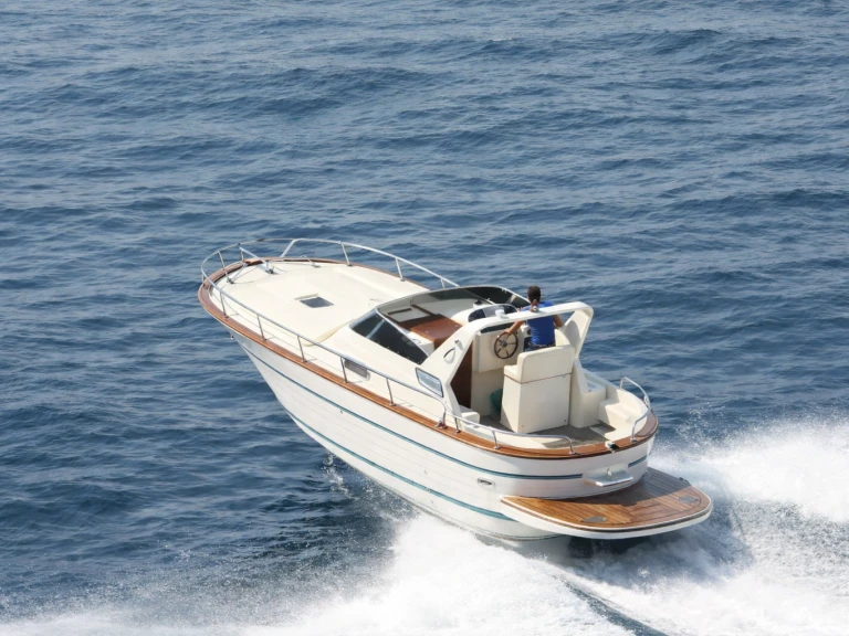 Bareboat Rental Motorboat Cantiere Acquamarina with a boat licence