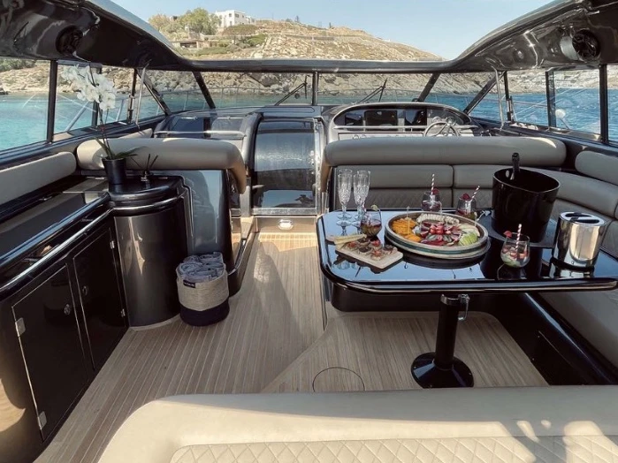 Luxury Yacht rental in Mykonos (City) - Sunseeker 68 Custom 