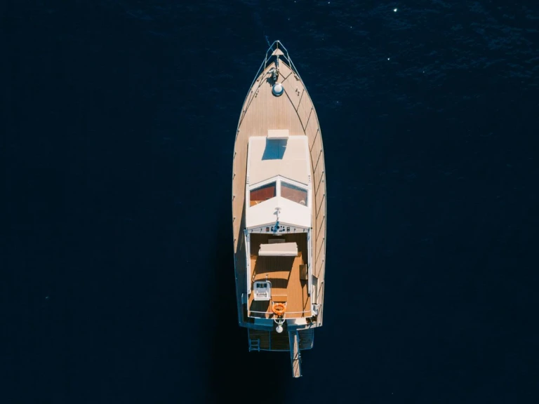 Rent a San Lorenzo San Lorenzo 42s Procida