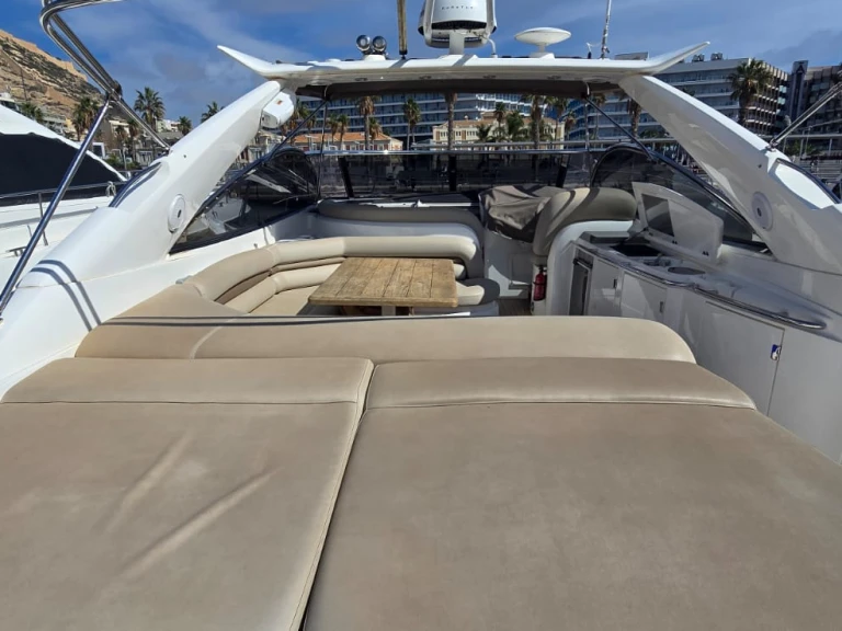 Luxury Yacht rental in Alicante - Sunseeker Camargue 50