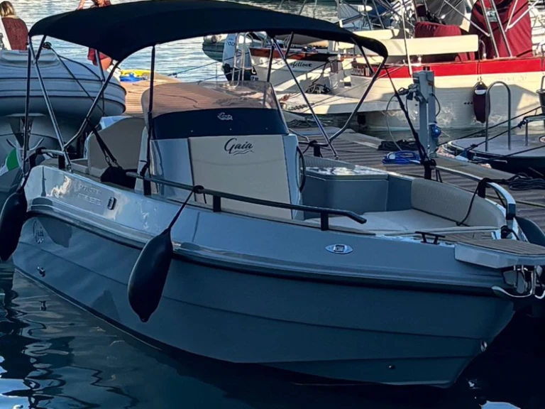 Motorboat rental in Poreč - Gaia LIMITED EDITION