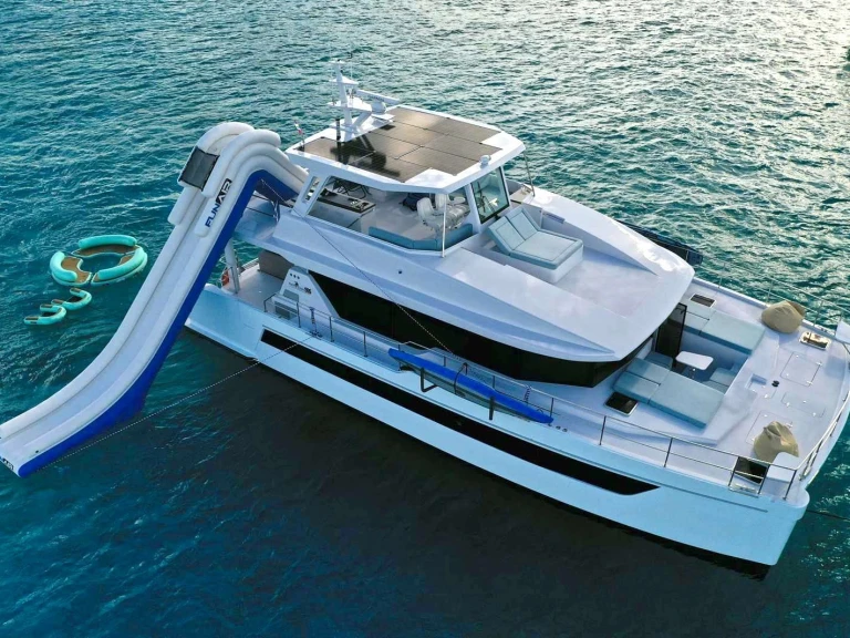 Two Oceans SOLAIRE in British Virgin Islands (BVI) on SamBoat