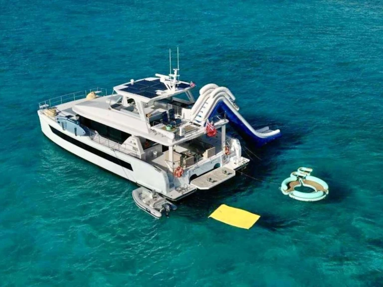 Rent a Two Oceans SOLAIRE British Virgin Islands (BVI)