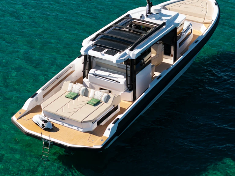 Motorboat rental with or without captain Technohull Olympic Marine