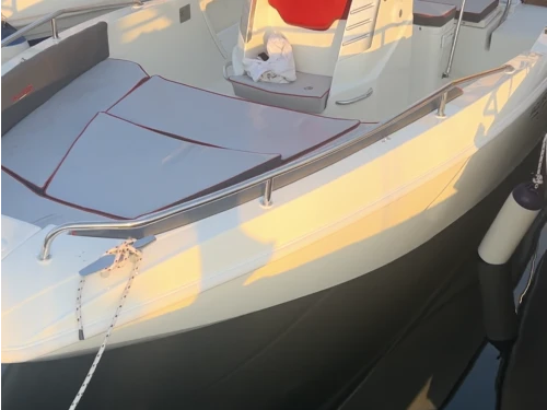 Yacht charter Vibo Marina cheap Jaguar 5.7