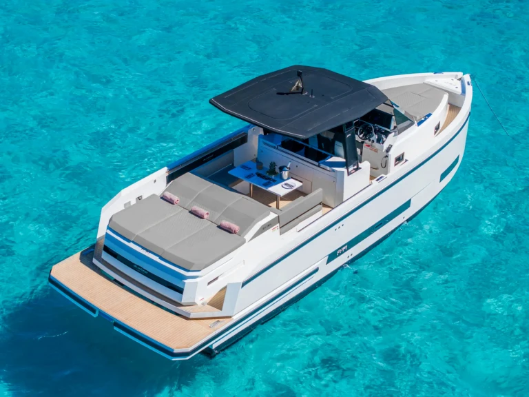 Rent a De Antonio d36 Alyki