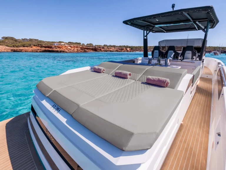 Boat rental De Antonio d36 in Alyki on Samboat