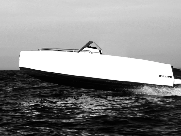 Yacht charter Fornells cheap Nuva M6