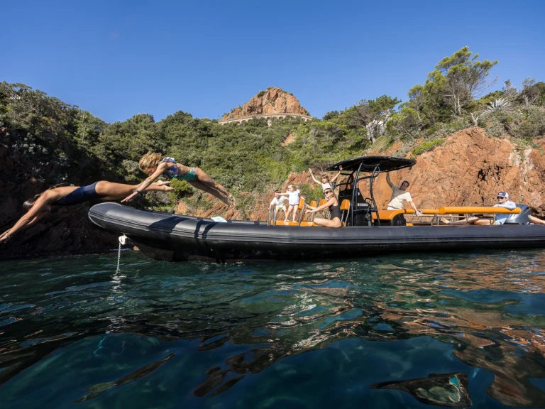 Narwhal Fast 1100 in Mandelieu-la-Napoule on SamBoat