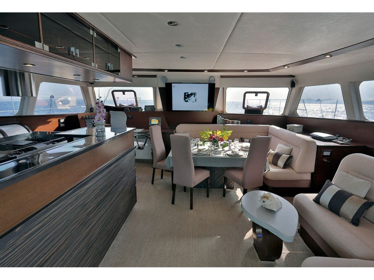 Bareboat Rental Catamaran Sunreef with a boat licence