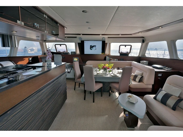 Bareboat Rental Catamaran Sunreef with a boat licence