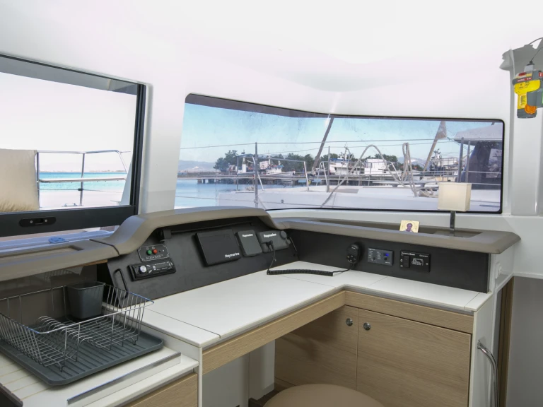 Yacht charter Skiathos cheap Bali 4.1