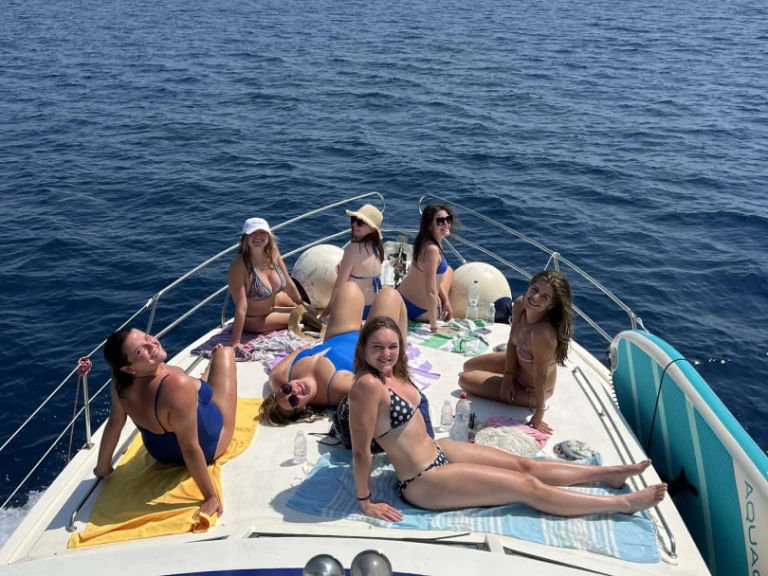 Boat rental Princess Princess 385 in Chania on Samboat