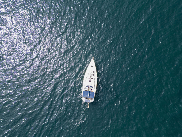 Sailboat rental in Palioúri - Bavaria Cruiser 46