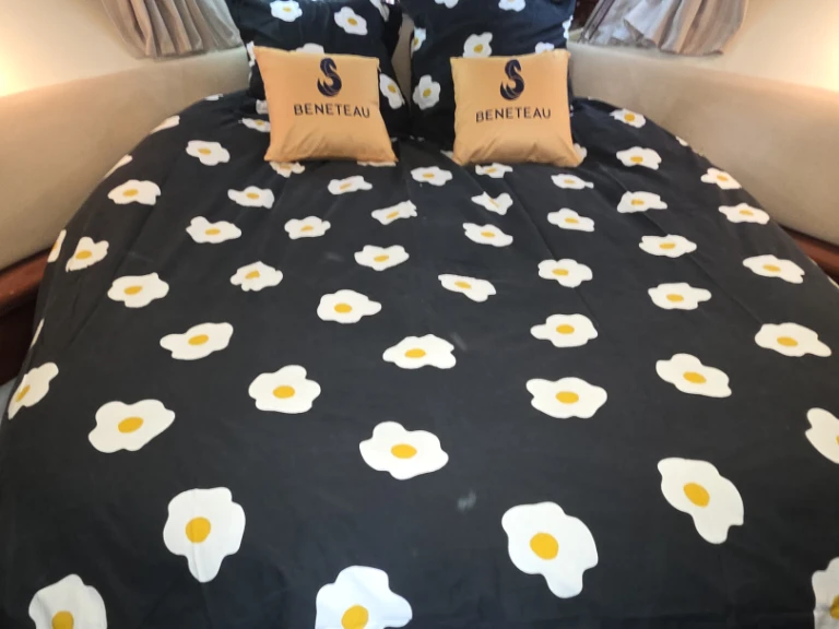 Motorboat rental in Toulon - Jeanneau Prestige 36 Fly