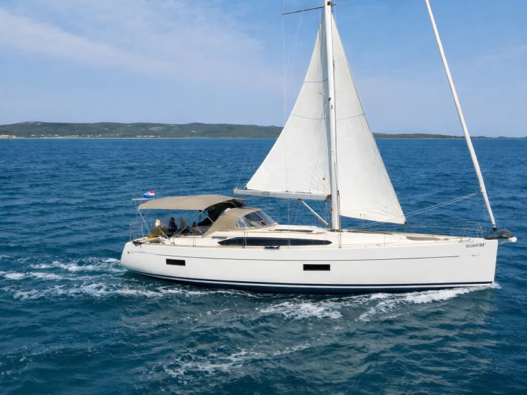 Sailboat for rent Biograd na Moru at the best price