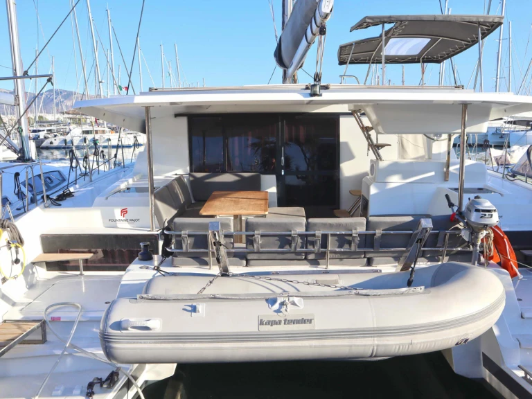 Boat rental Fountaine Pajot Astrea 42 in Néa Péramos on Samboat