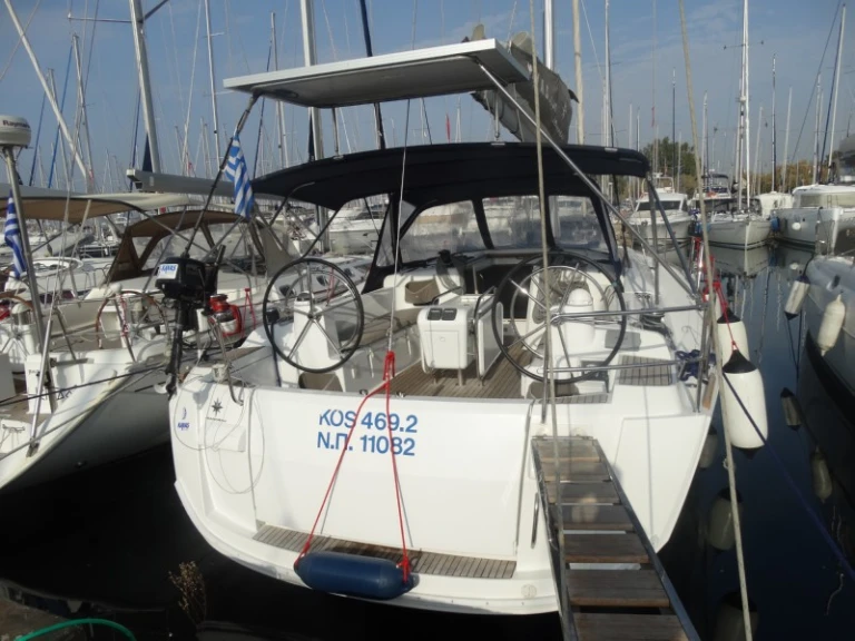 Jeanneau Sun Odyssey 469 in Lefkáda on SamBoat