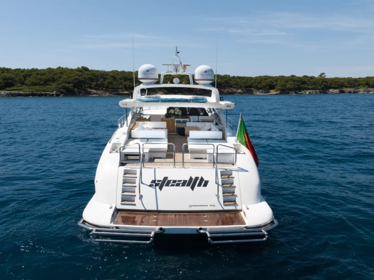 Boat rental  Mangusta 80 in Cannes on Samboat