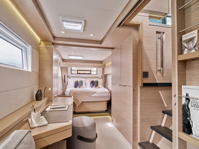 Yacht charter Porto Cheli cheap Lagoon 51