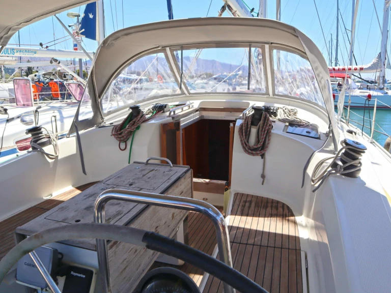Sailboat rental with or without captain Bavaria Néa Péramos