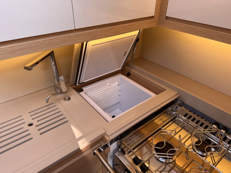 Rent a Dufour Dufour 470 Salerno