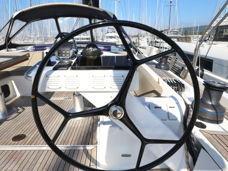 Sailboat rental with or without captain Hanse Sukošan