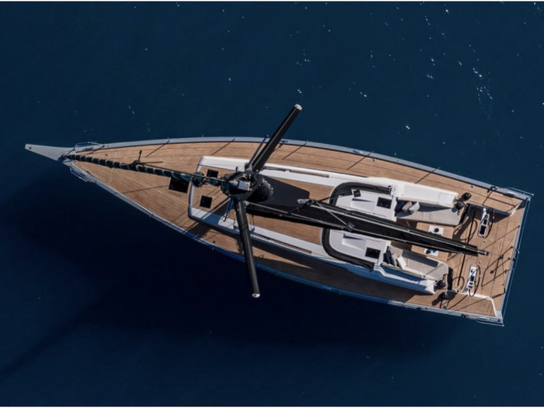 Sailboat rental in Castellammare del Golfo -  Grand Soleil 48