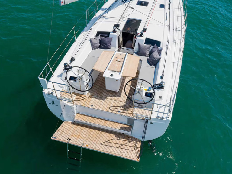 Bareboat Rental Sailboat Bénéteau with a boat licence