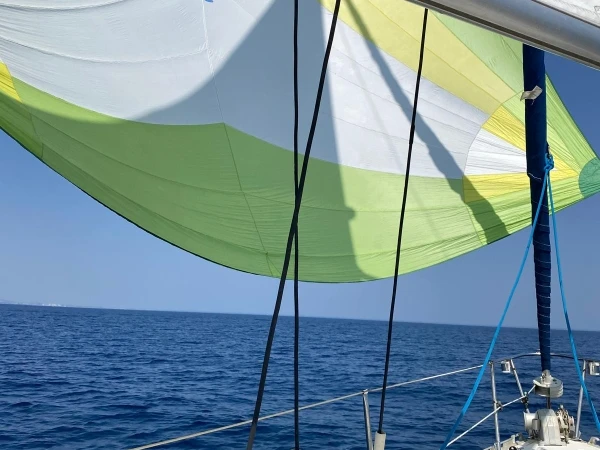 Sailboat for rent La Grande-Motte at the best price