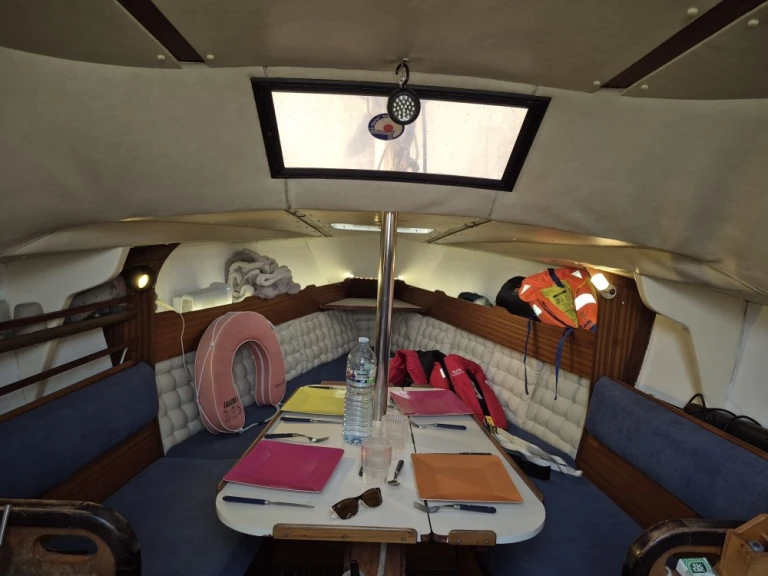 Sailboat rental with or without captain Jeanneau La Grande-Motte