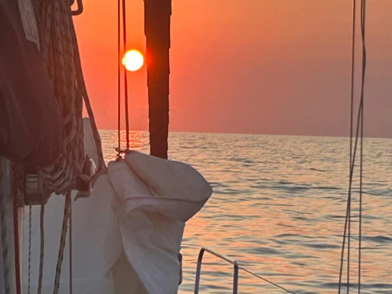 Yacht charter Borriana/Burriana cheap Bavaria 50 Cruiser