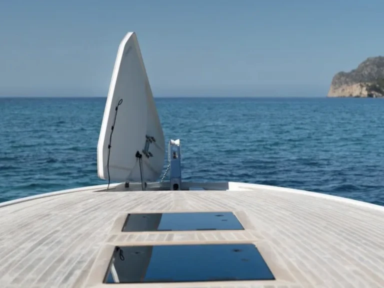 Yacht charter Santa Eulària des Riu cheap Ghost