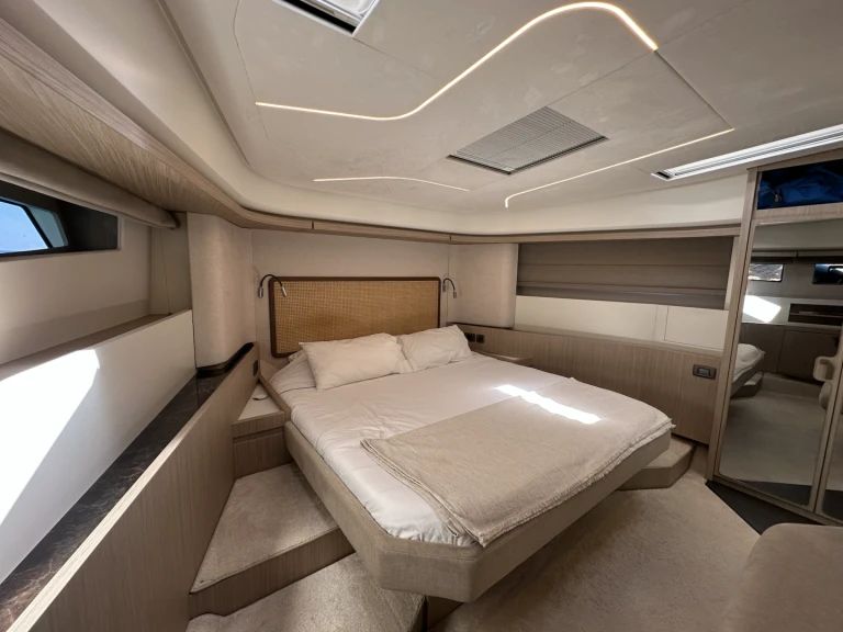 Rent a Prestige Yachts F49 Santa Eulària des Riu