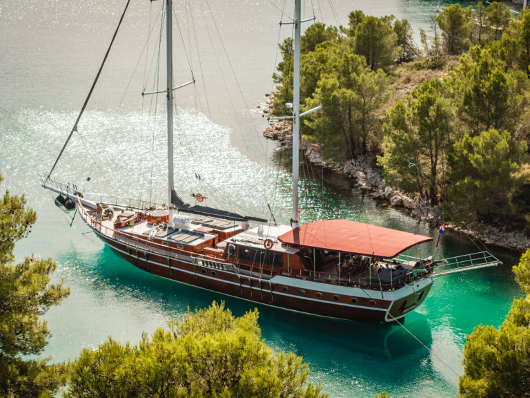 Sailboat rental in Split -  Gulet Croatia