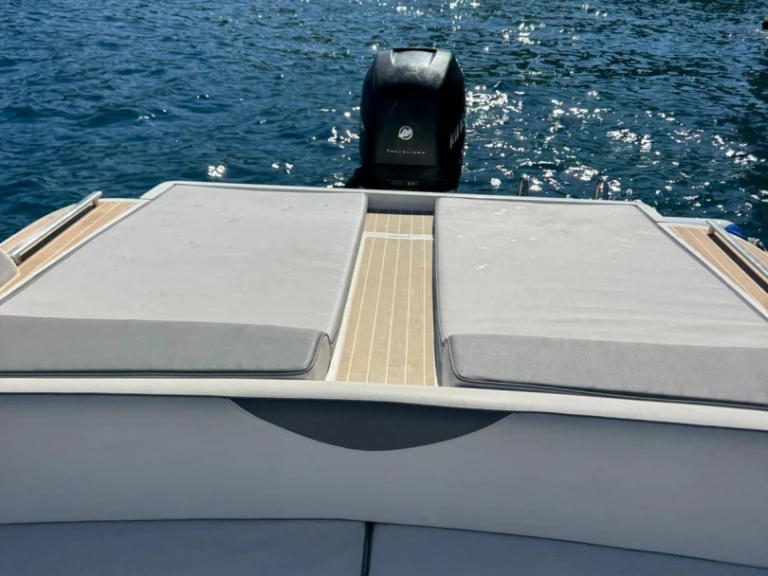 RIB rental in Catania - Almar 911s