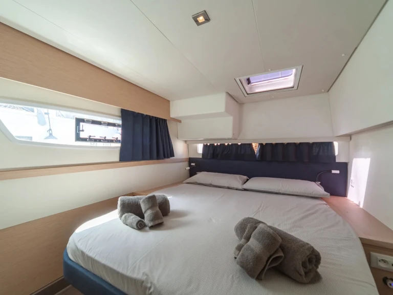 Catamaran for rent Capo d'Orlando at the best price