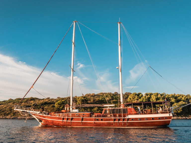 Yacht charter Split cheap Gulet Croatia