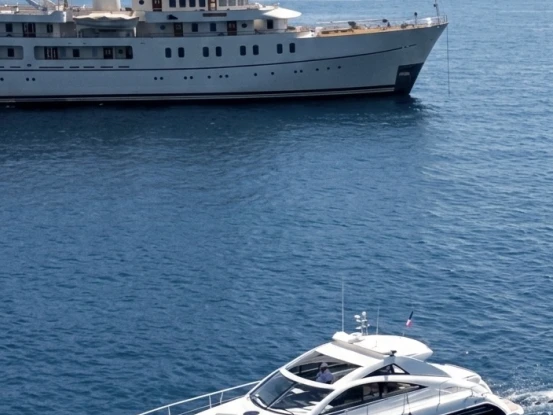 Boat rental Fairline Targa 47 Gran Turismo in Mandelieu-la-Napoule on Samboat