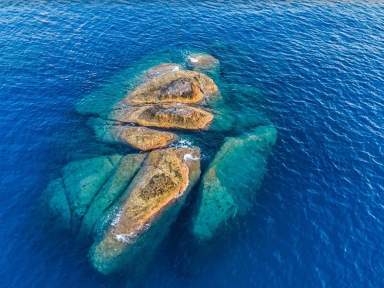 Rent a Bénéteau Oceanis 31 Palermo