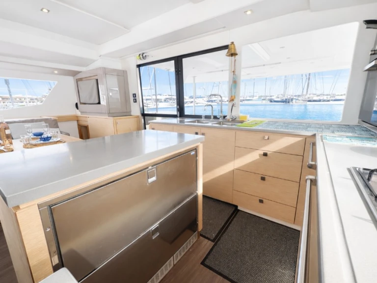 Fountaine Pajot Saba 50 in Cogolin on SamBoat
