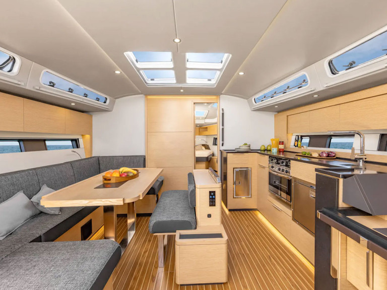 Sailboat rental in Cogolin - Hanse Hanse 460