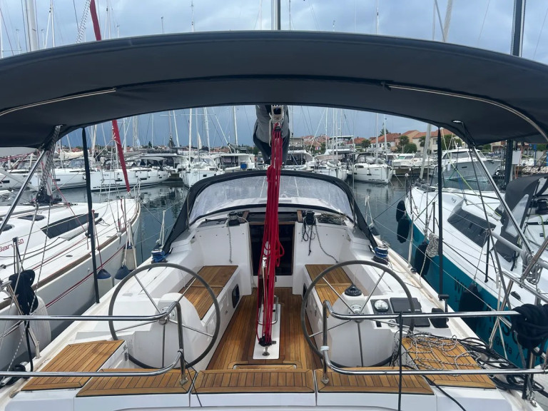 Northman Maxus 35 in Biograd na Moru on SamBoat
