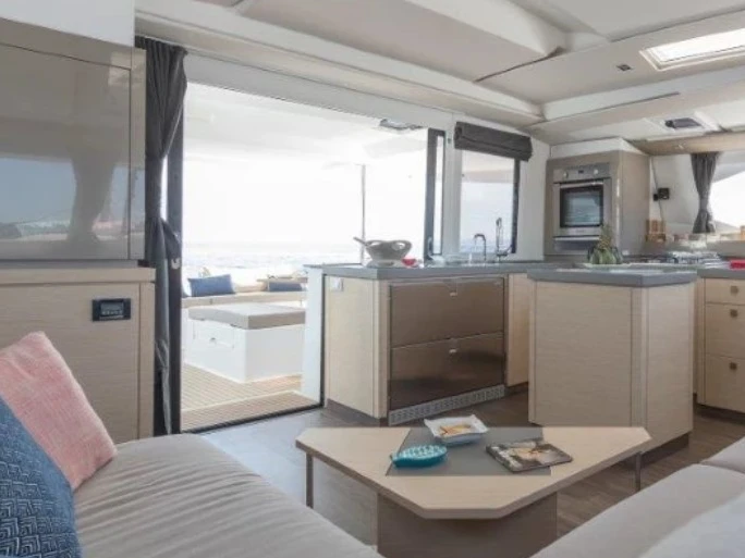 Catamaran for rent Alimos at the best price