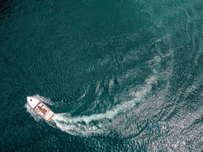 Rent a Panzanini Nautica Como (City)